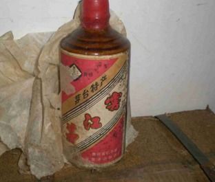 江順酒水 產(chǎn)品視覺呈現(xiàn)與店鋪裝修的藝術(shù)